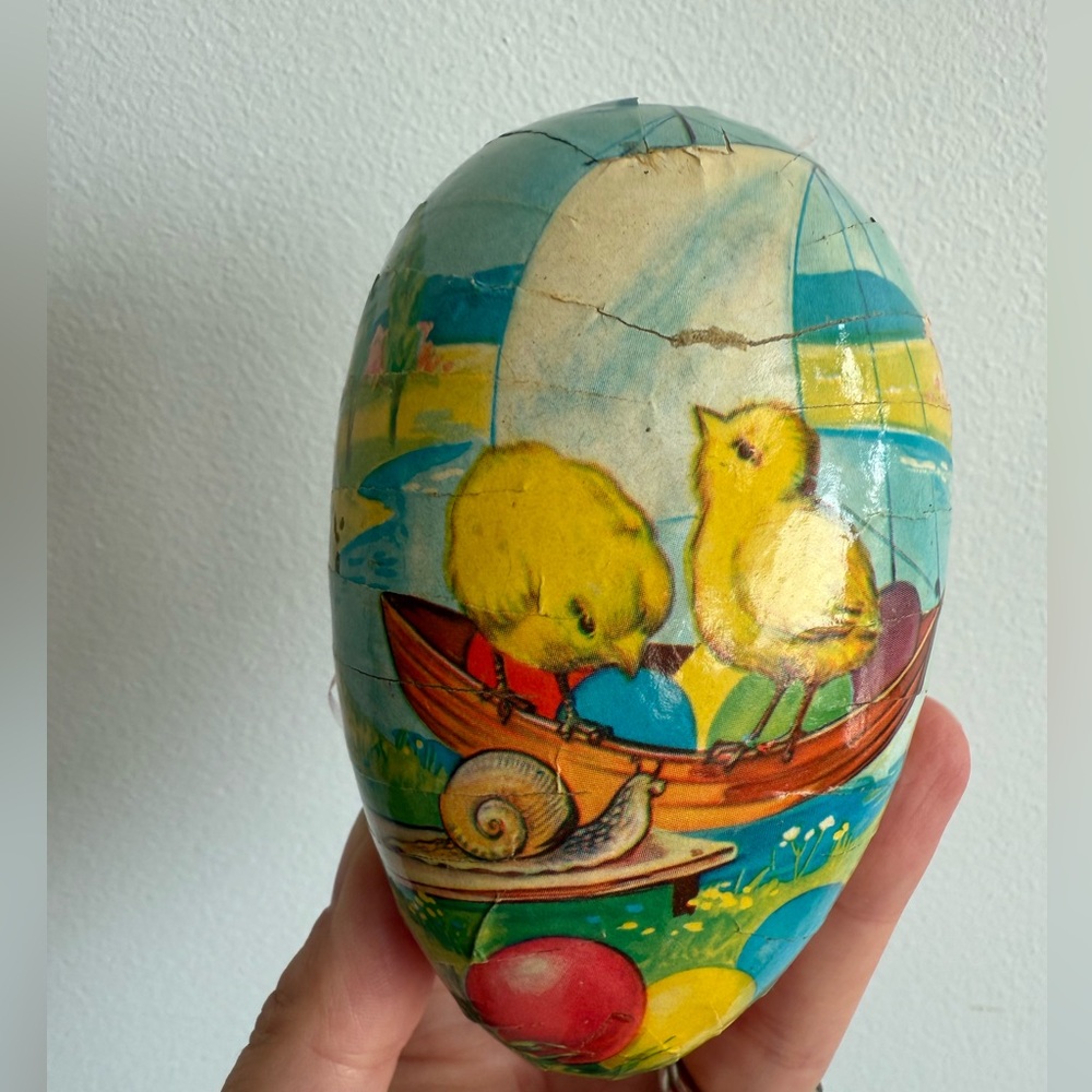 Vintage paper mache Easter egg & grass